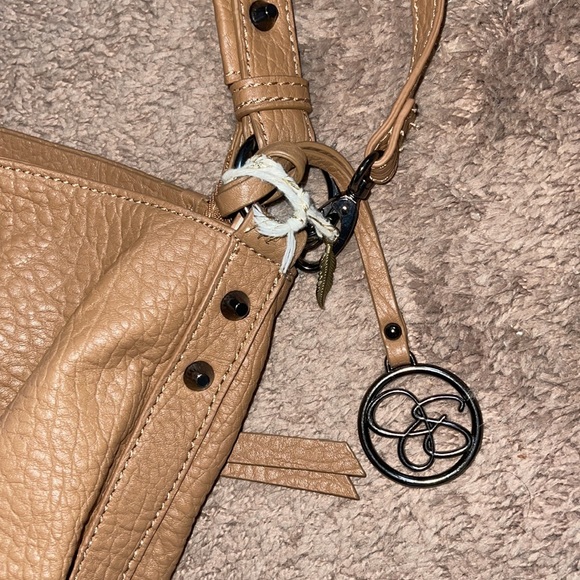 **LIKE BRAND NEW Jessica Simpson Purse** - Picture 3 of 7